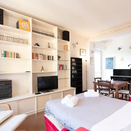 Casa Del Maestro Apartment *